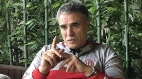 Ersun Yanal: Eleştirileri yapanlar geride kalmış. Öğrenmek isteyen varsa gelsin