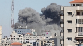 İsrail, Associated Press ve Al Jazeera ofislerinin de bulunduğu binayı yerle bir etti