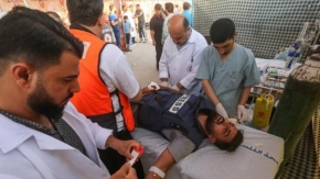 İsrail askerleri AA foto muhabirini yaraladı