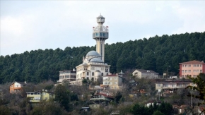 İstanbul manzaralı, minareli kütüphane