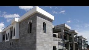 SUR’da inşa edilen konaklar, tarihle buluşuyor