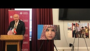&quot;Suriyeli mülteciler”in fotoğrafları ABD Kongresinde