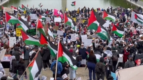 Washington’da binlerce kişi Filistin’e destek gösterisi düzenliyor